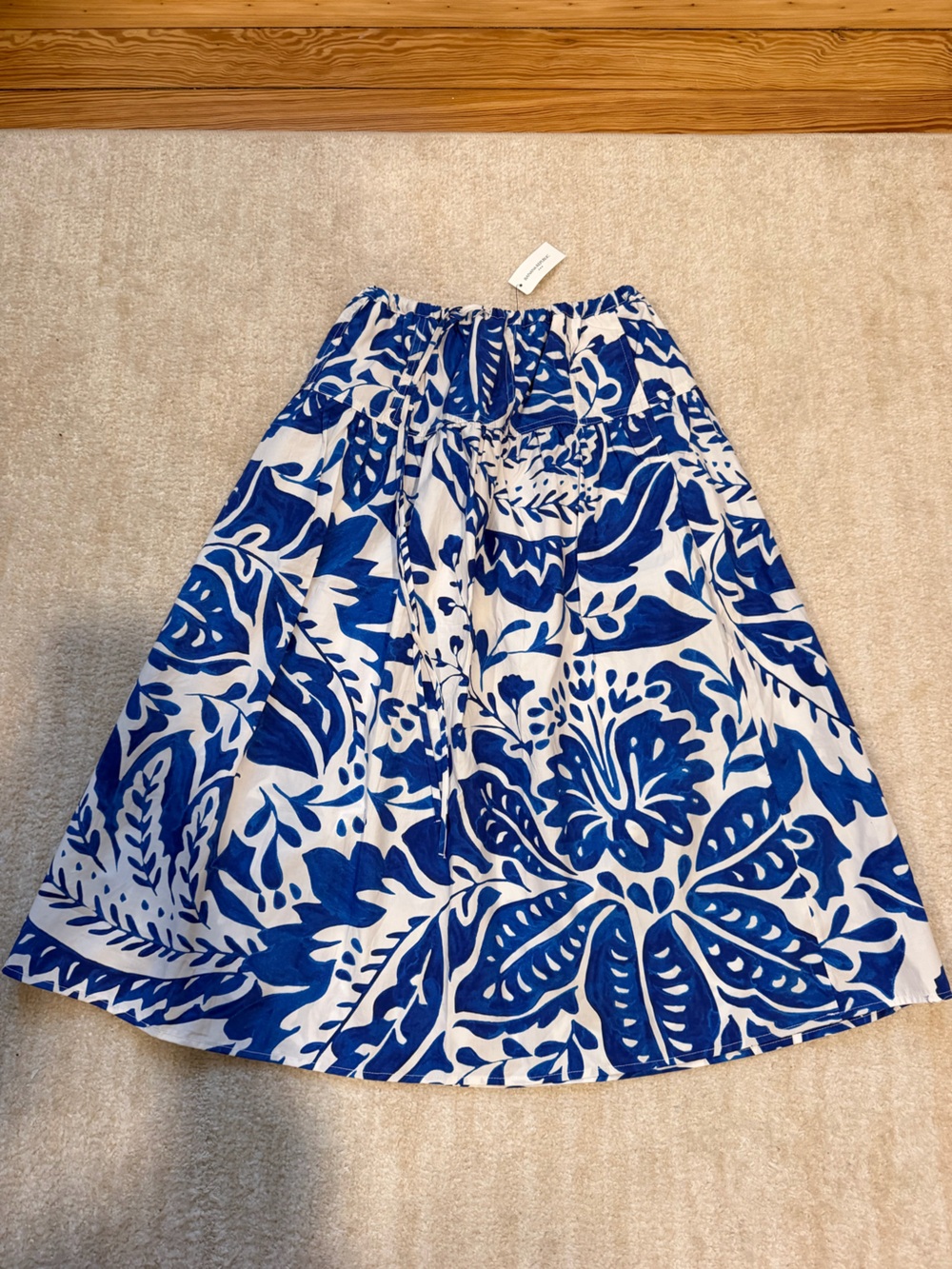 Banana Republic Blue and White Floral Midi Skirt